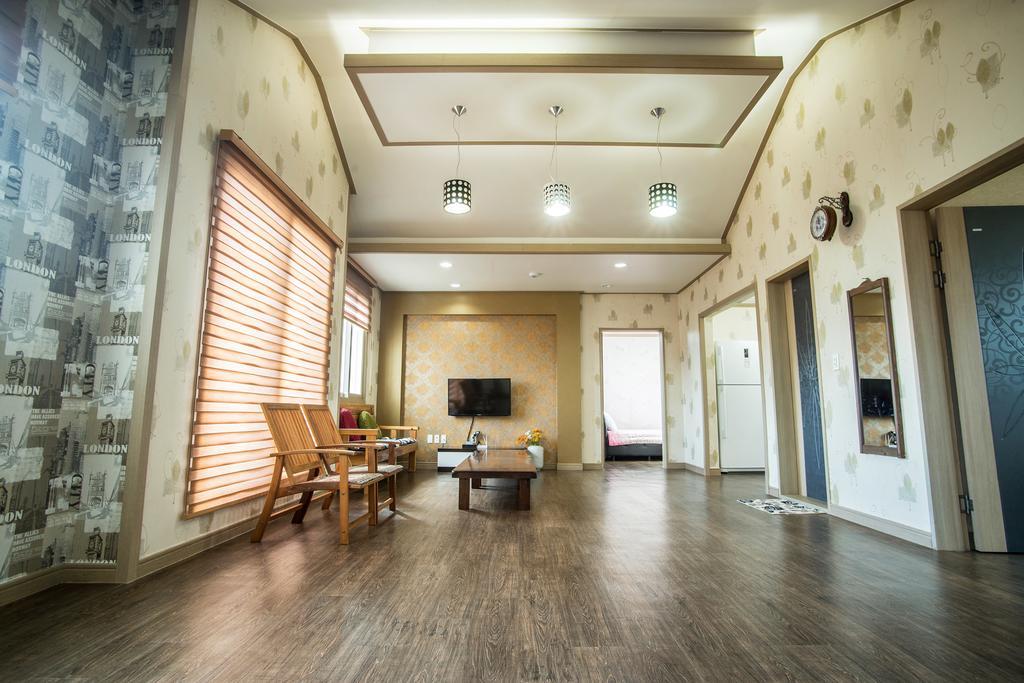 Вилла Jeju Olleh House Экстерьер фото