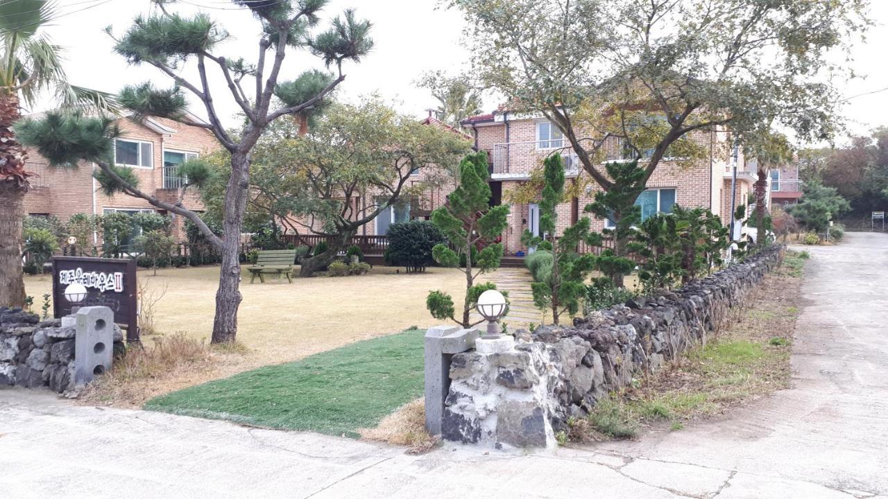 Вилла Jeju Olleh House Экстерьер фото